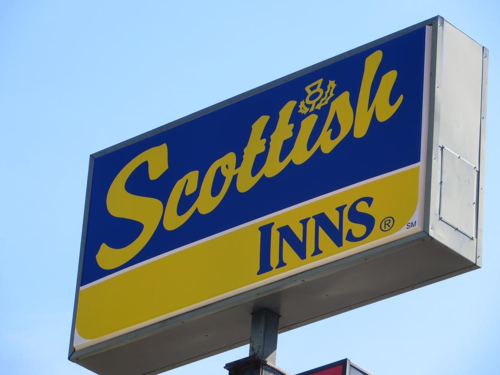 Scottish Inns Richmond Hill Exterior photo